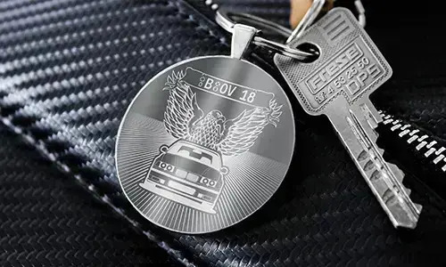 gallery-keychain-round-with-engraving-1-01