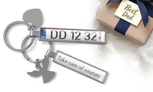 Personalized license plate keychain for dad with engraved message
