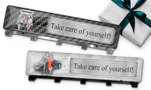 Schlüsselbrett mit Opa-Foto und Kennzeichen oder eigenem Text