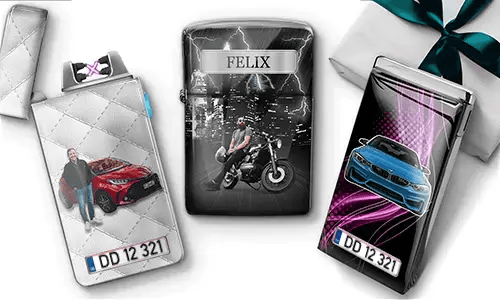Personalisierte Zigarettenetuis mit unterschiedlichen Designs. Eines zeigt einen Mann neben einem roten Auto, ein anderes einen Motorradfahrer, und das letzte ein blaues Auto vor einem dynamischen Hintergrund.