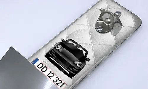 gallery-wall-bottle-opener-with-cap-cratcher-3