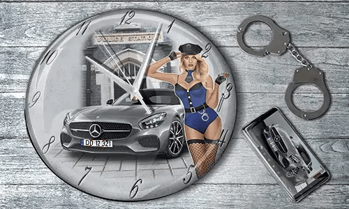 gallery-wall-clock-police-design-1