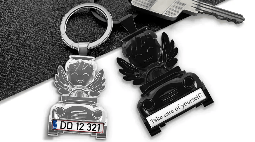 head-keychain-angel-in-car-license-plate-coated
